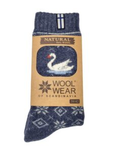 Yllesockor med svanmotiv – 80% ull